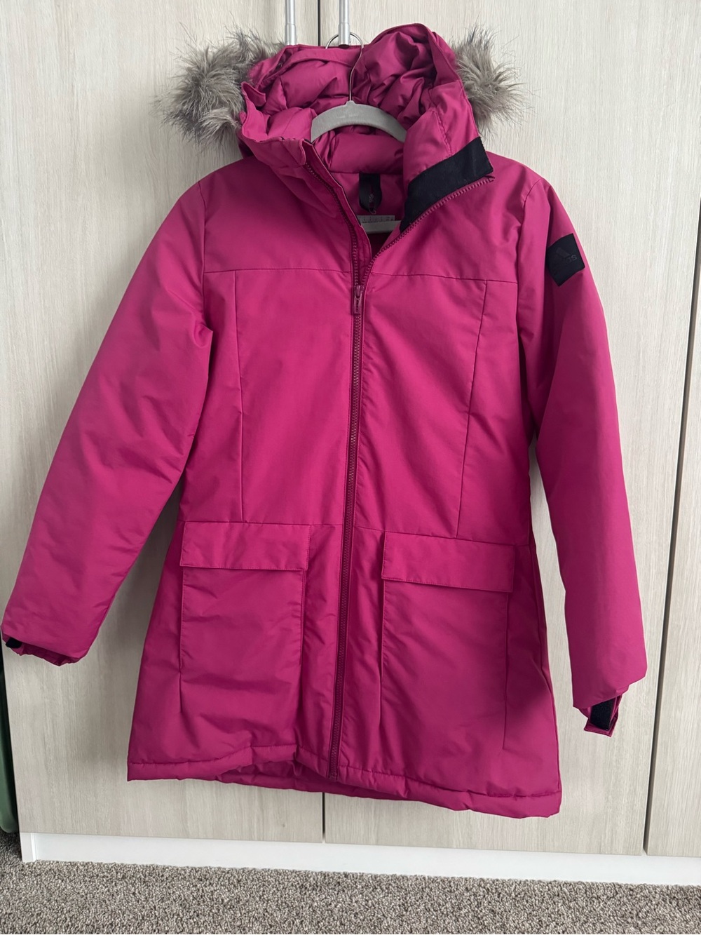 adidas Women’s Magenta Hooded Puffer Coat with Faux Fur Trim Sz S